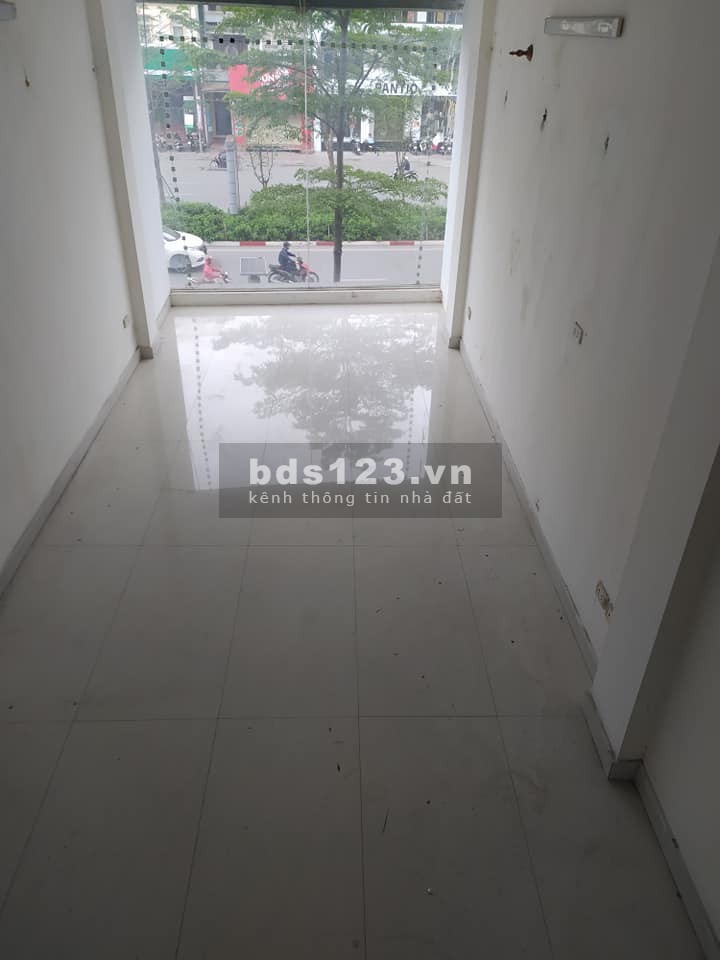 CẦN BÁN SIÊU PHẨM XÃ ĐÀN PHỐ KINH DOANH SẦM UẤT GIÁ 13.6 TỶ