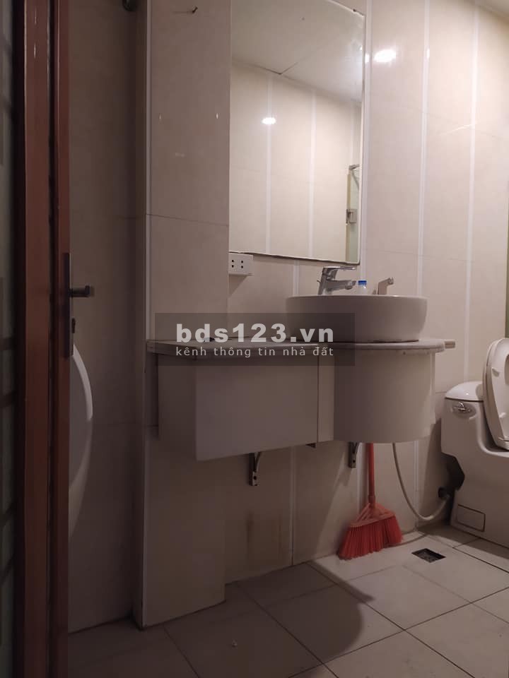 CẦN BÁN SIÊU PHẨM XÃ ĐÀN PHỐ KINH DOANH SẦM UẤT GIÁ 13.6 TỶ