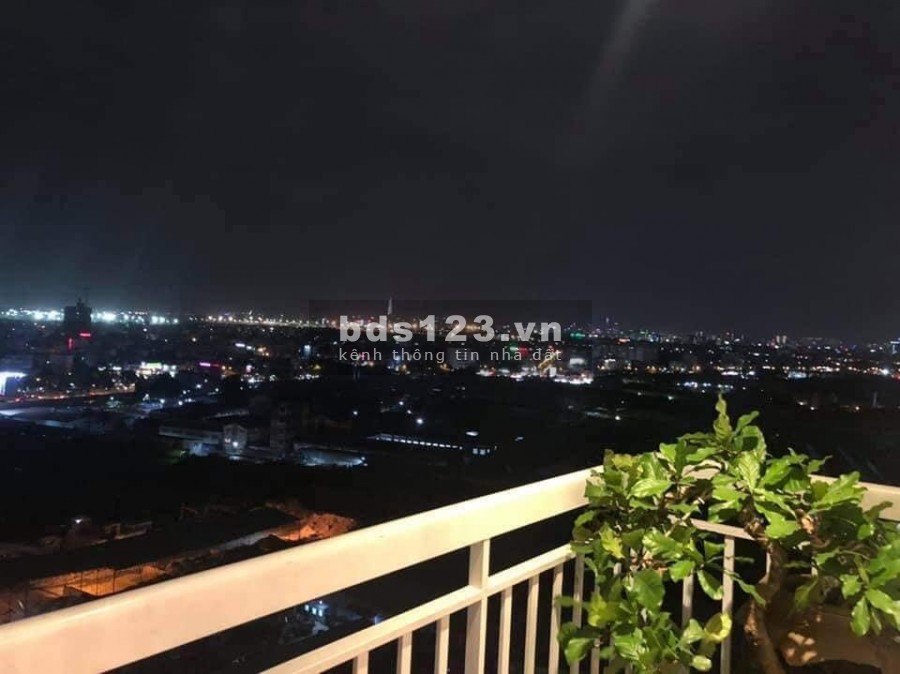 Cần tiền trả nợ cần bán gấp Depot Metro Tham Lương 76m2 giá 2.03 tỷ. Còn thương lượng