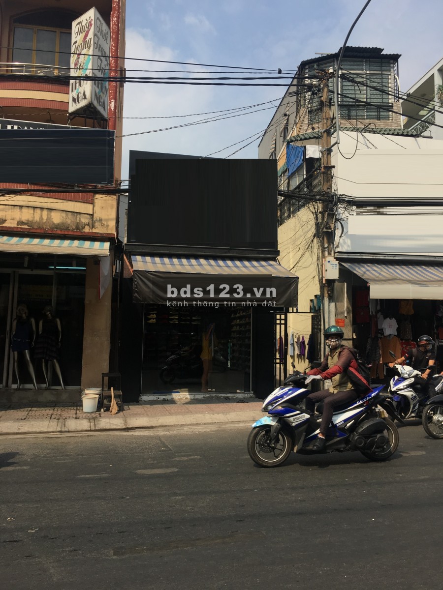 Nguyễn Hữu Cảnh, P22 mt 3.5 x 14 trống suốt kd