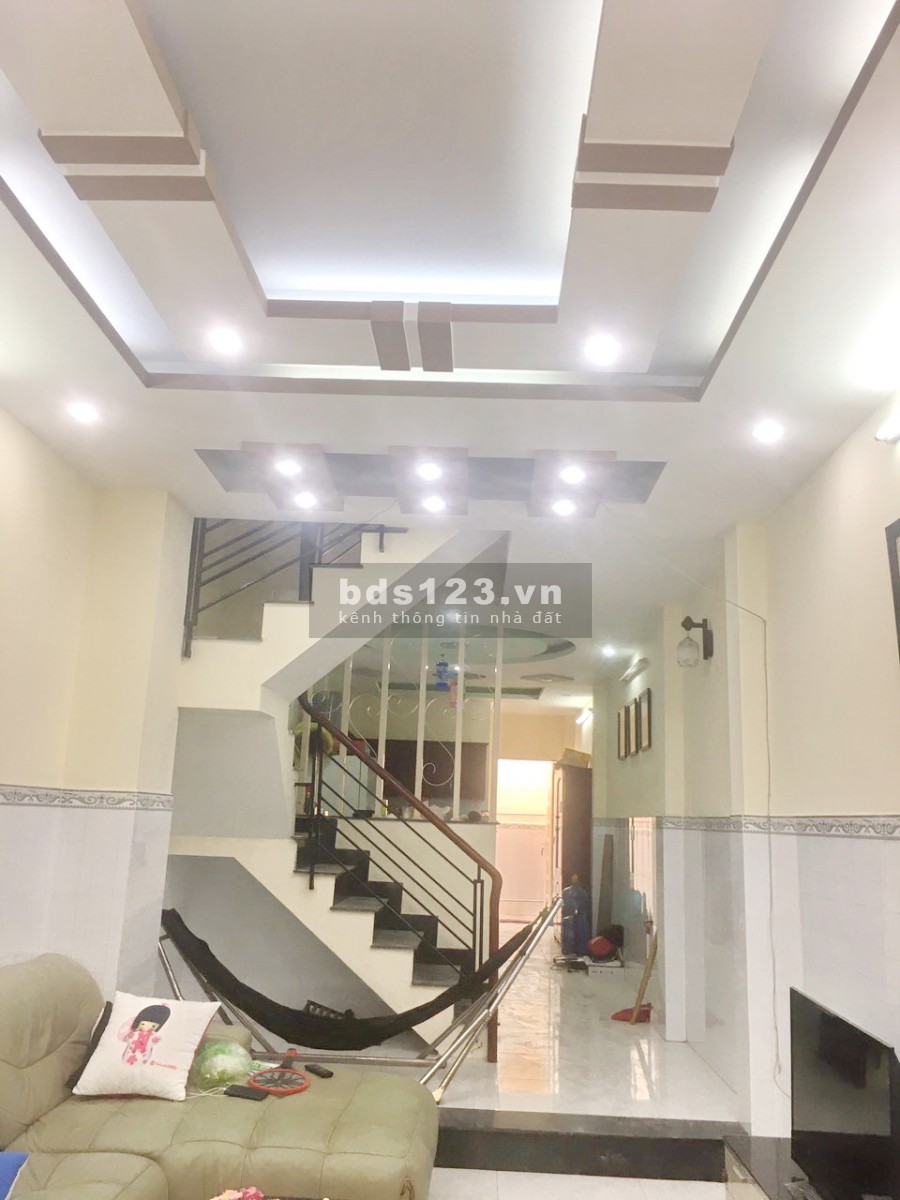 Bán nhà mới 2 lầu 61m2 gần mặt tiền đường Nguyễn Duy Phường 9 Quận 8