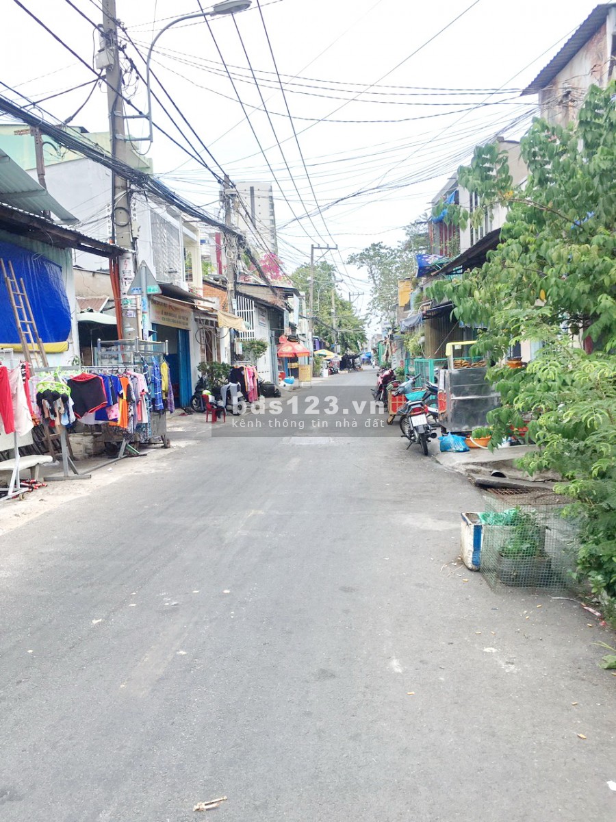 Bán nhà mới 2 lầu 61m2 gần mặt tiền đường Nguyễn Duy Phường 9 Quận 8