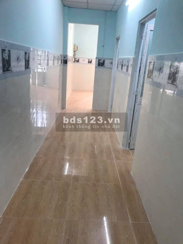 Nhà mới cấp 4 SHR 67.4m2 Long Trường quận 9