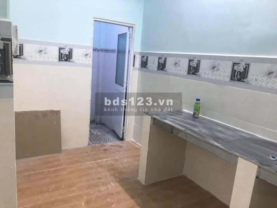Nhà mới cấp 4 SHR 67.4m2 Long Trường quận 9