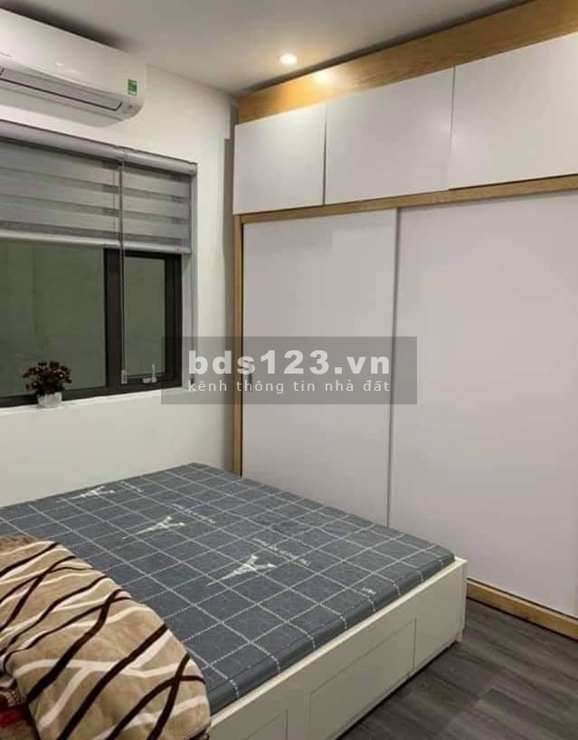 Bán nhà đường Lý Thái Tổ, HXH chỉ 30m, 50m2, 6 tỷ, mới ở ngay - 0972010495.