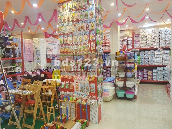 Cho thuê mặt bằng 84m2 mặt tiền Đường Ngô Thị Thu Minh Tân Bình