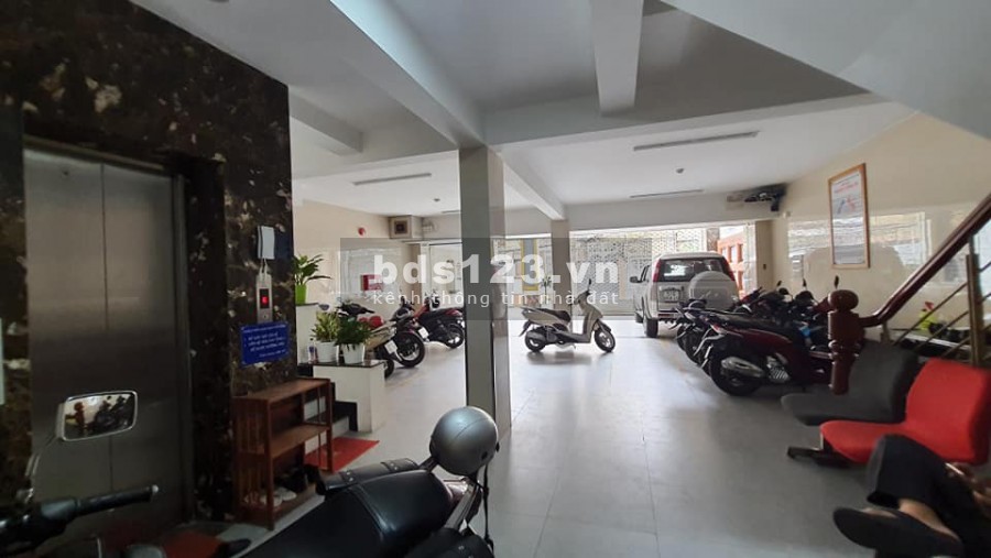 Bán Gấp Nhà MT Trần Quốc Tuấn 1 Gò Vấp Dt 200m2 ngang 8m lh:9827984O9.