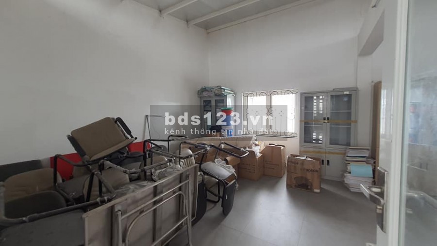 Bán Gấp Nhà MT Trần Quốc Tuấn 1 Gò Vấp Dt 200m2 ngang 8m lh:9827984O9.