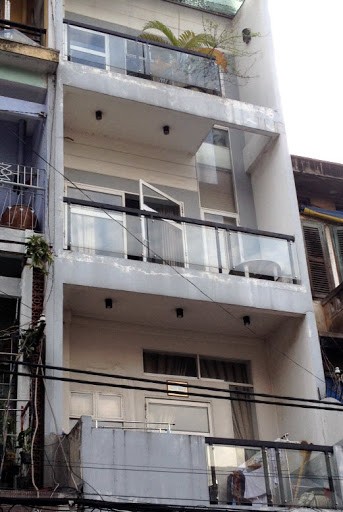 Bán gấp căn nhà 120m2 ngay mặt tiền đường giá 500tr