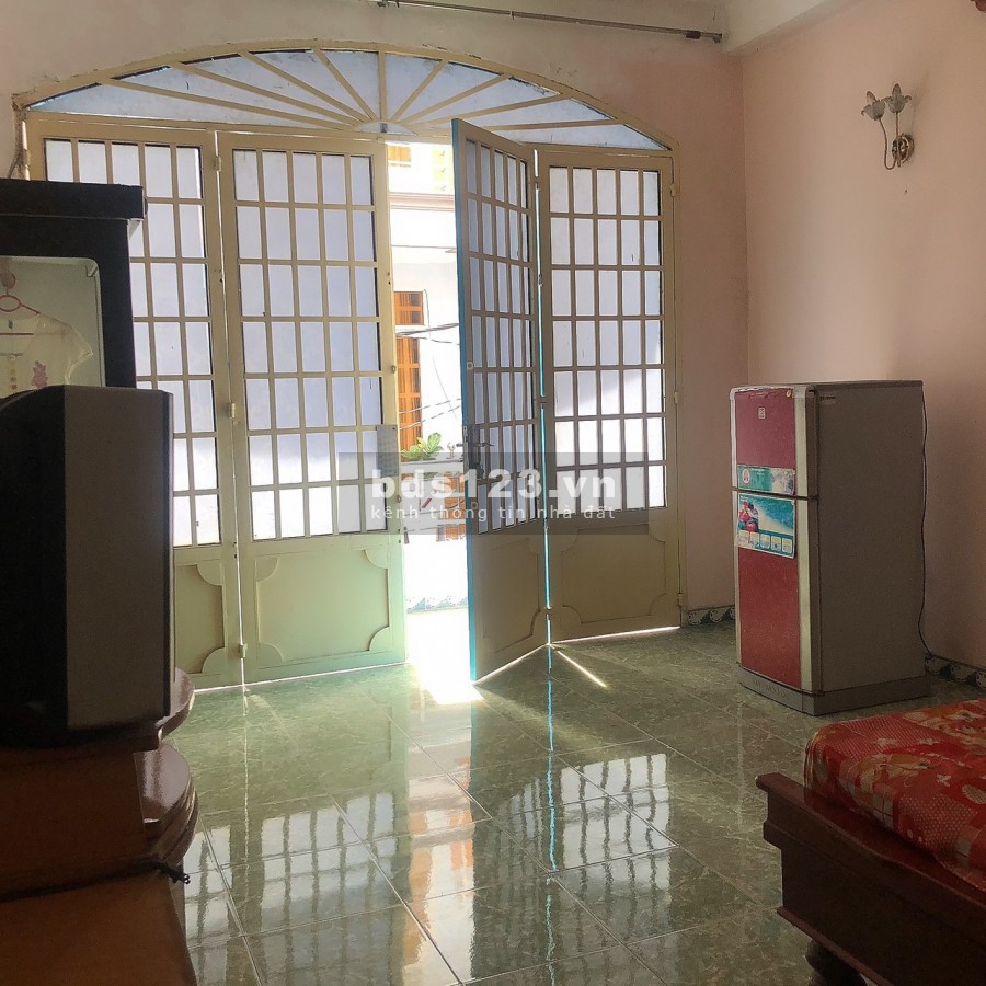 Bán nhà ngay cầu Chữ Y Quận 8 65m2 chỉ nhỉnh 5 tỷ LH 0797023131