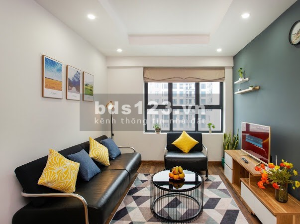Cần bán gấp căn 2PN BC Đông Nam, ở Goldmark City, Giá 2.25 tỷ, LH: 0352781220