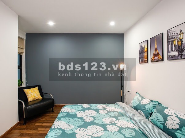 Cần bán gấp căn 2PN BC Đông Nam, ở Goldmark City, Giá 2.25 tỷ, LH: 0352781220