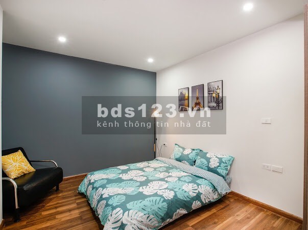 Cần bán gấp căn 2PN BC Đông Nam, ở Goldmark City, Giá 2.25 tỷ, LH: 0352781220