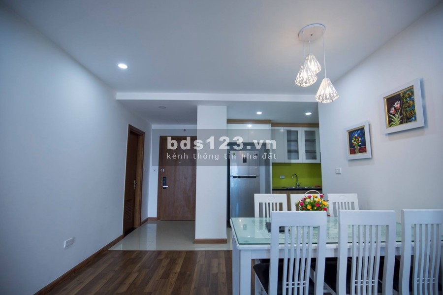 Chính chủ bán gấp căn hộ tại Gold Mark Hồ Tùng Mậu 78m2, 2PN giá chỉ 2.150 tỷ. LH: 0988278034