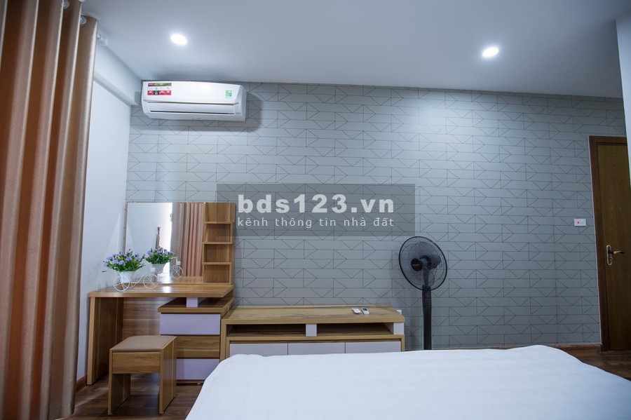 Chính chủ bán gấp căn hộ tại Gold Mark Hồ Tùng Mậu 78m2, 2PN giá chỉ 2.150 tỷ. LH: 0988278034