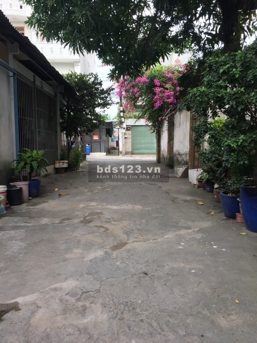 Chính chủ cần bán gấp căn nhà đường Tú Xương ngay Uỷ Ban Nhân Dân Quận 9