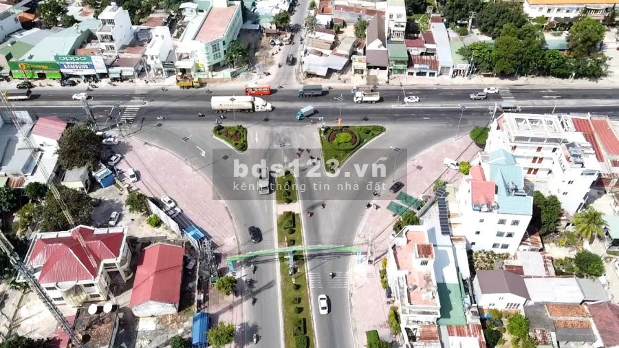 Đất nền thổ cư gần trung tâm huyện ,gần đầm thủy triều giá đầu tư