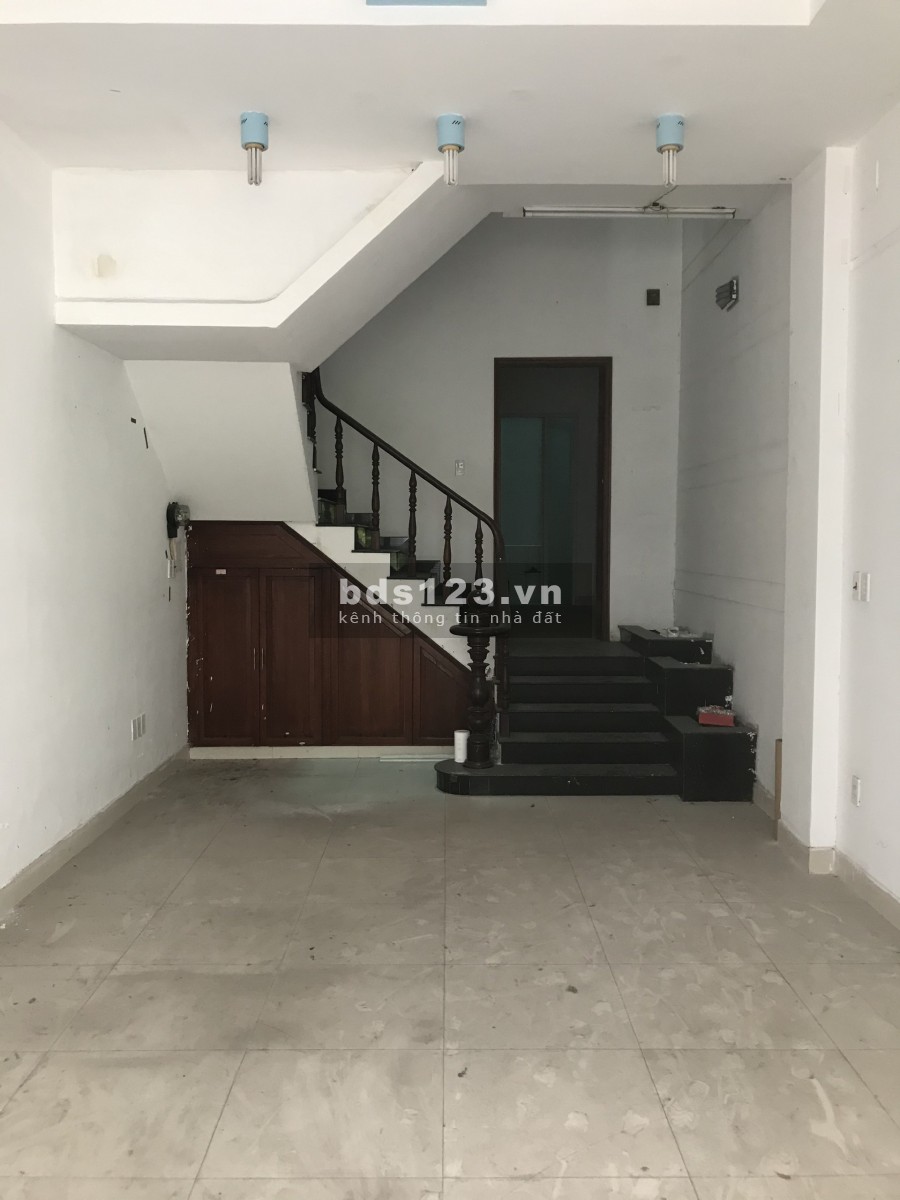 Cho thuê nhà chính chủ giá rẻ, khu đường Hoa Phường 2, Phú Nhuận