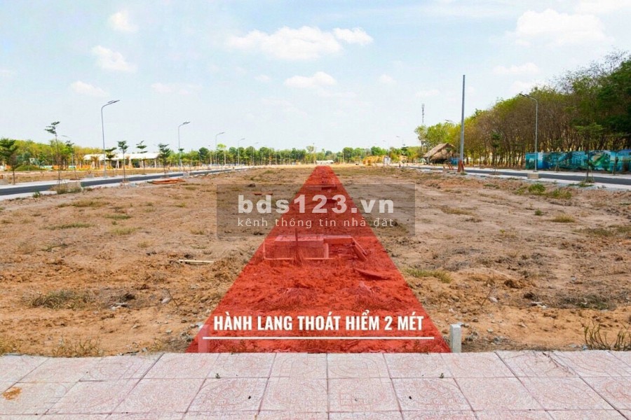 Cần bán lô đất nền 70m2/730tr sổ hồng thổ cư Phú Giáo Bình Dương