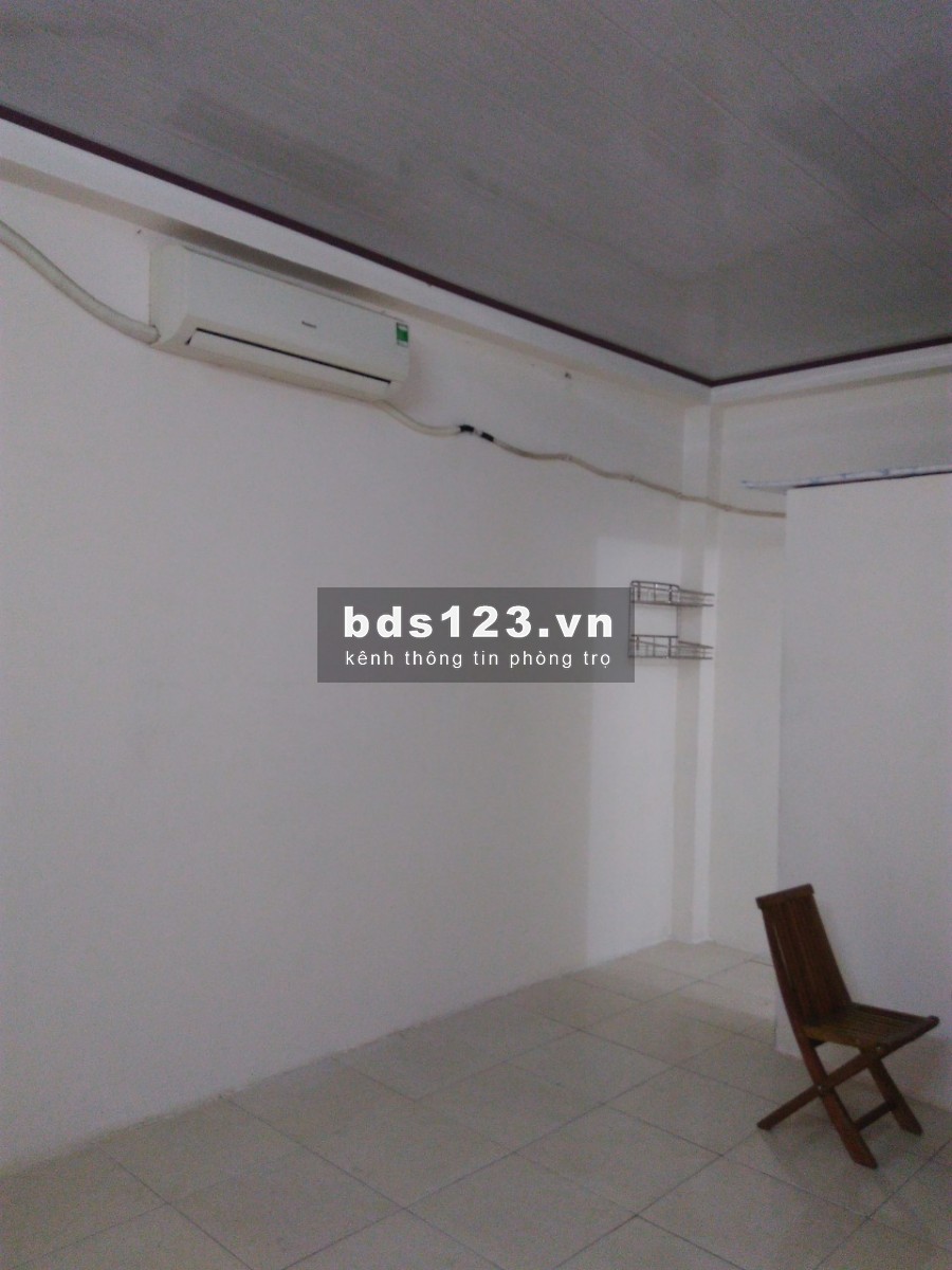 Phòng 20m2=2.2tr: 81/13 Hồ Văn Huê, P9, Q PN 2 triệu/tháng- 14 m2