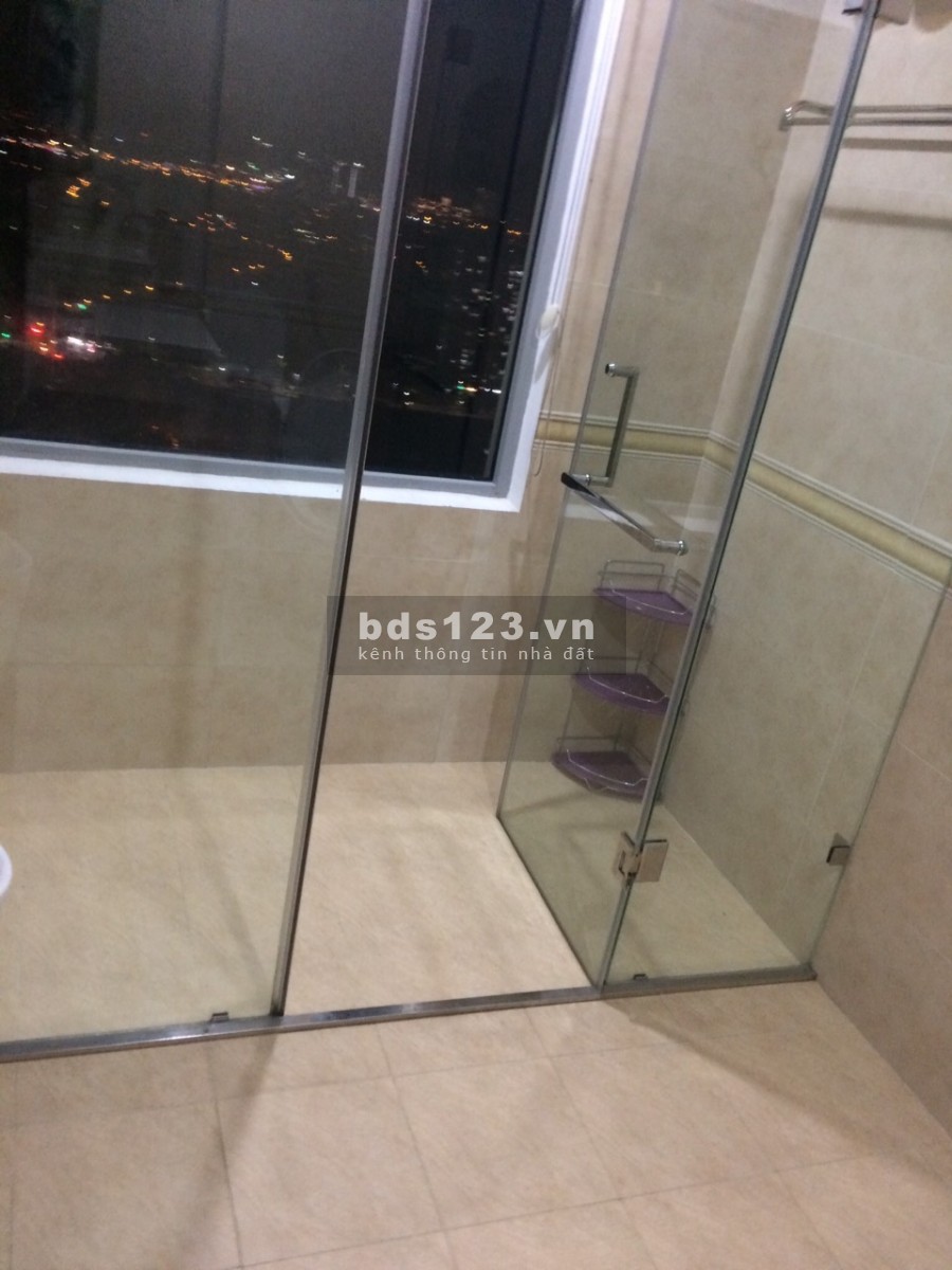 Vinhomes Gardenia 3PN full nội thất giá 17tr.Hướng ĐN view bể bơi.Lh:0974310600