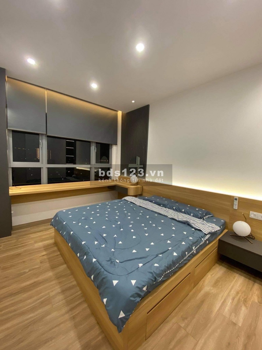 Cần Tìm Một Nữ Sinh Viên Hoặc NVVP Ở Ghép Căn Hộ Cao Cấp Palm Heights Quận 2