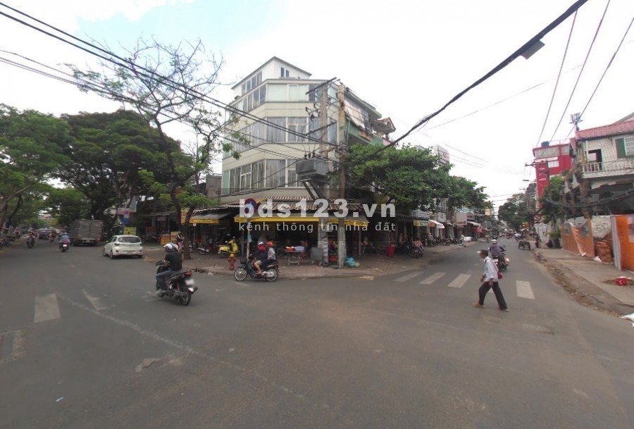 2 Mặt Tiền Đường Trần Nhật Duật. dt: 5 x 16 sầm uất