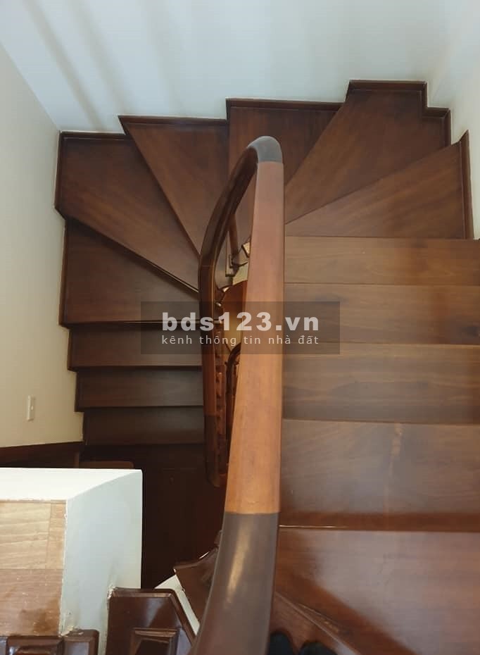 NHÀ MỚI CẦU GIẤY, TẶNG NỘI THẤT, NGÕ ĐỖ Ô TÔ, AN SINH ĐỈNH, 55m2x5T, MT: 4.2m.