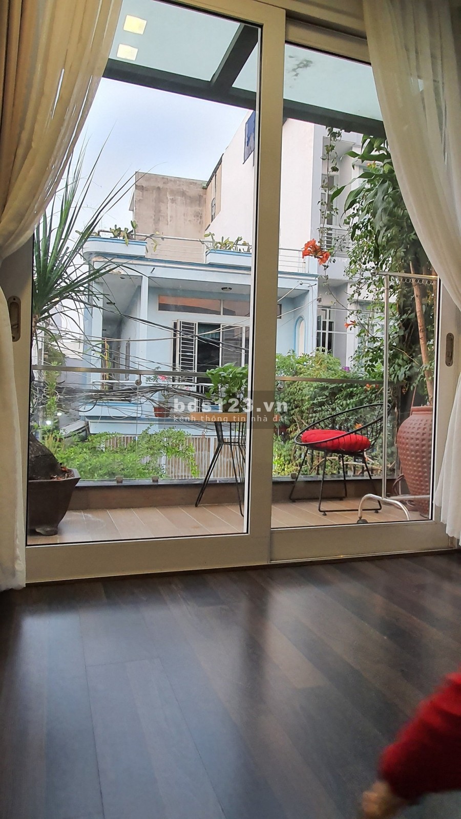Nhà đẹp 68m2 gần chợ Phan Huy Ích Gò Vấp