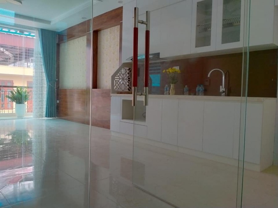 Trung Kính Phân Lô Ngõ ô tô tránh Thang Máy 7 Tầng ở sướng Kinh doanh đỉnh