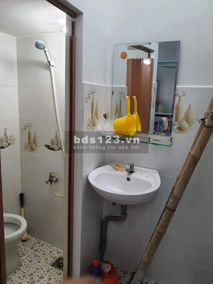BÁN NHÀ ÂU CƠ TÂN BÌNH DTSD 66m2, 3 TẦNG, GIÁ CHỈ 2 TỶ 36