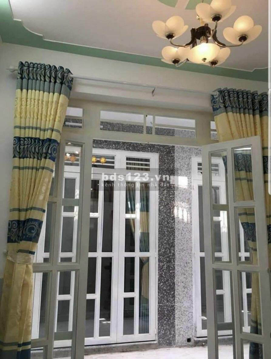 NHÀ 1 TRỆT 1 LẦU 35M2 - CÁCH CHỢ HIỆP THÀNH 300M