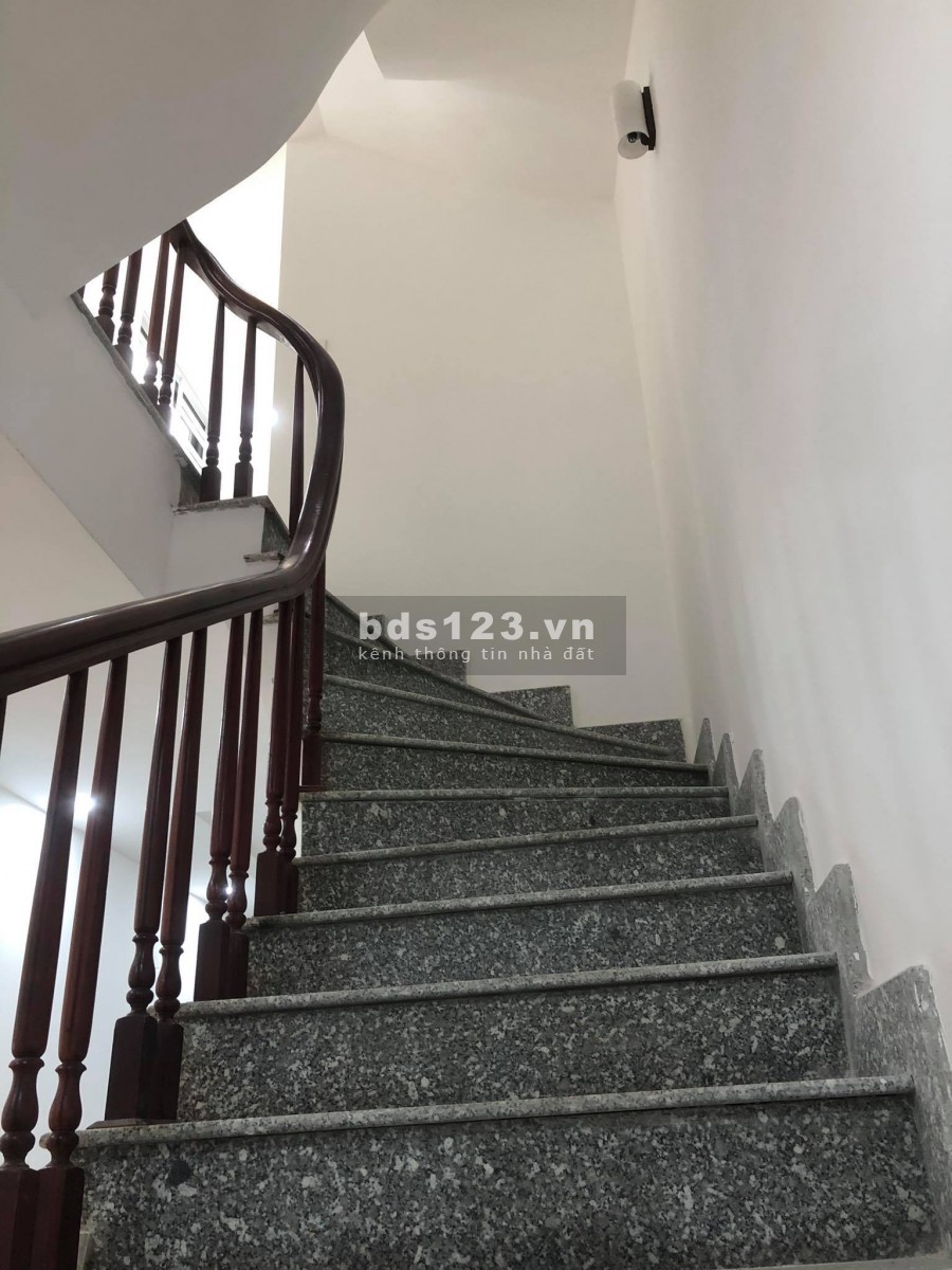 BÁN NHÀ HÀ TRÌ, DIỆN TÍCH 34m2 X MT 3,3 M, NHÀ MỚI XÂY