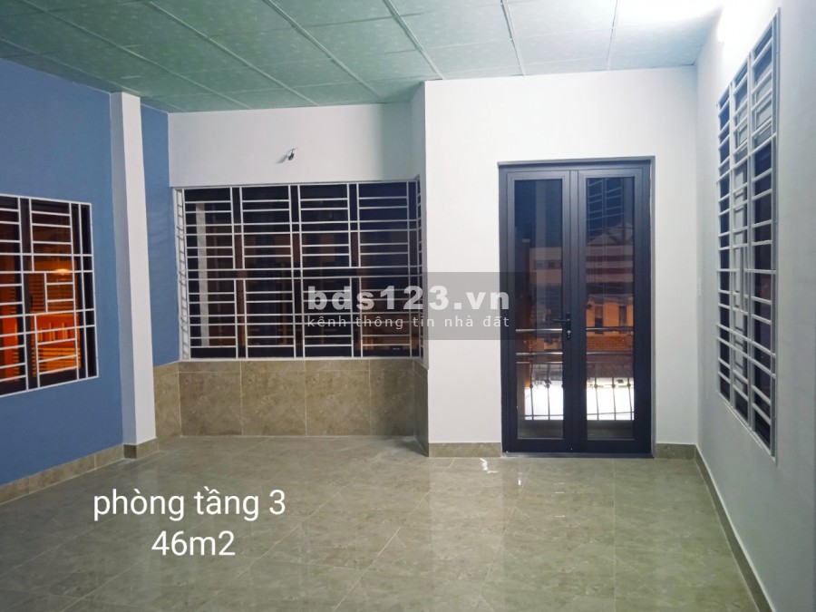 Bán nhà mặt tiền Trần Cao Vân giá rẻ khu đông dân cư, kinh doanh tấp nập