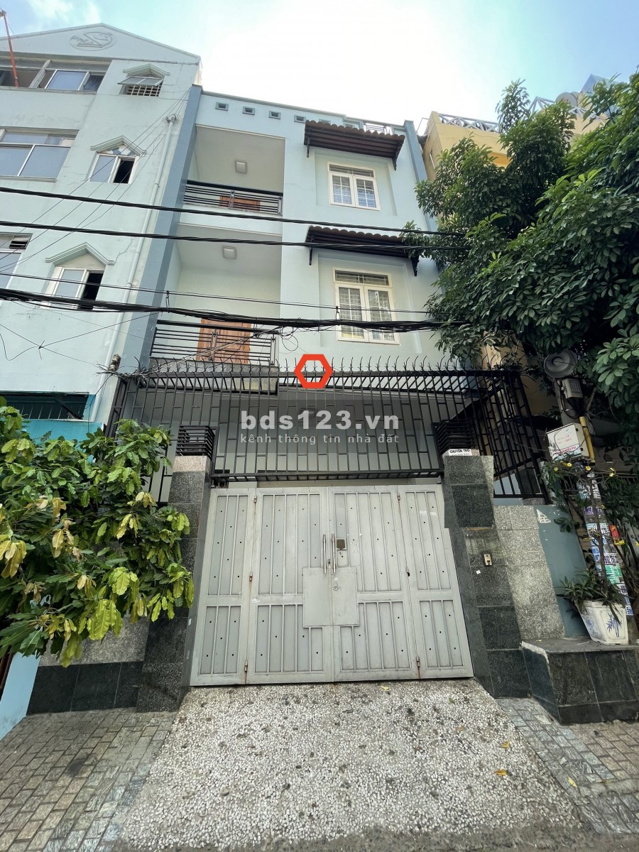 HXH D2 5.5x13m trệt, 3lầu. 4phòng, 3wc. 2Sân thượng.