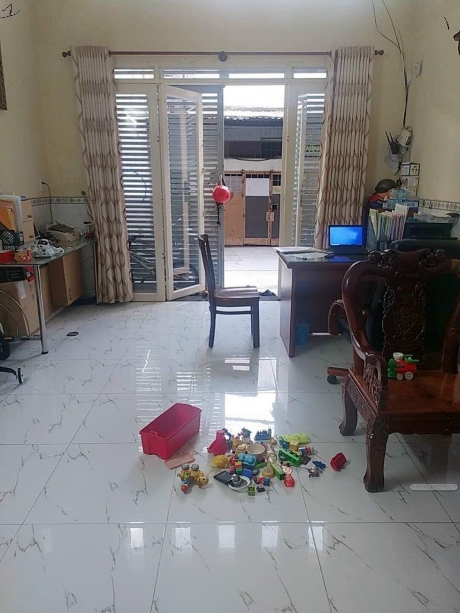 Nợ Ngân hàng Bán gấp nhà HXH 4M Lê Hồng Phong, Phường 2, Quận 10, 40m2 chỉ 5 tỷ 5