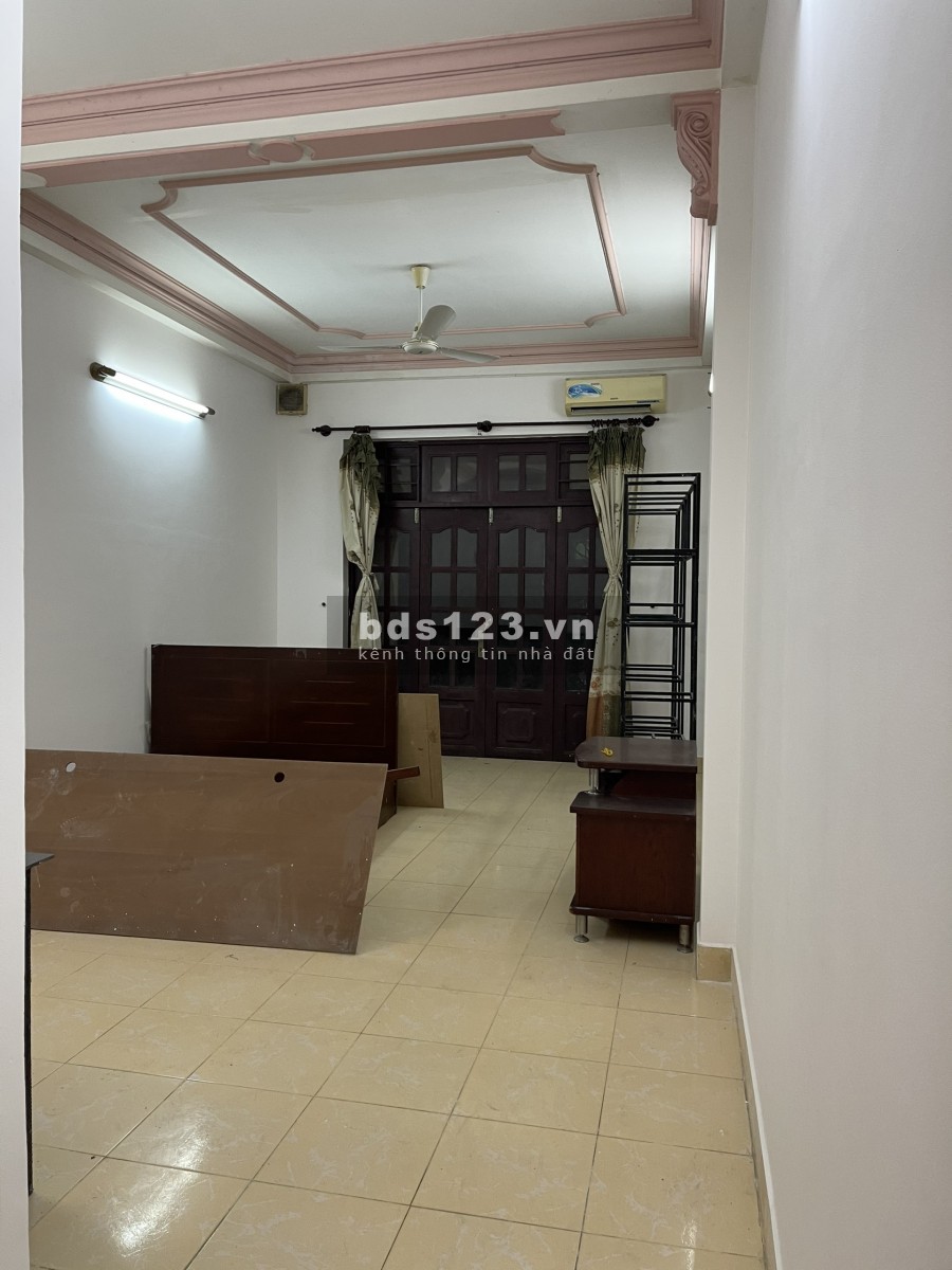 Nhà Làm CHDV, KTX Mặt Tiền D2 Nối dài – 35tr