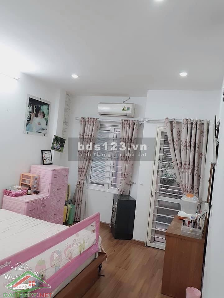 Ra nước ngoài! bán nhà Thái Thịnh, Đống Đa, 78m2x4TxMT4m, 6.9tỷ