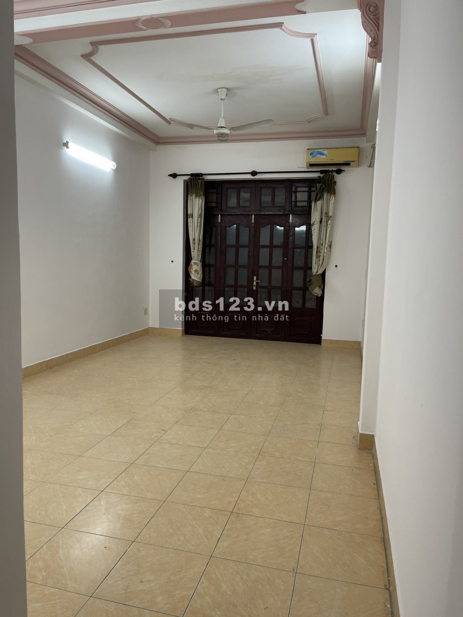 Nhà Làm CHDV, KTX Mặt Tiền D2 Nối dài – 35tr