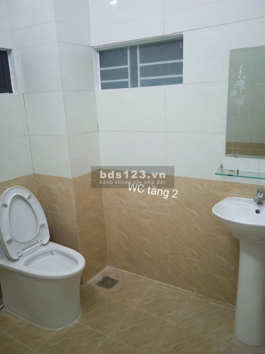 Bán nhà mặt tiền Trần Cao Vân giá rẻ khu đông dân cư, kinh doanh tấp nập