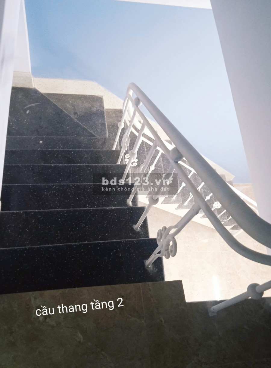 Bán nhà kiệt 2 tầng giá rẻ gần ngã tư Lê Độ giao Trần Cao vân, Thanh Khê