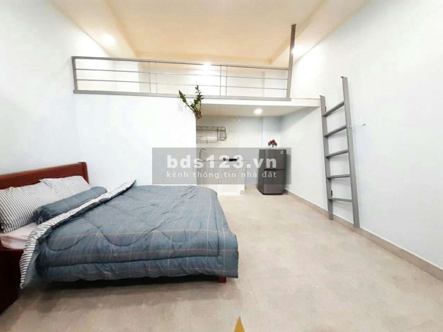 Cho thuê căn hộ rộng 40m2 ở Hoàng Hoa Thám Tân Bình
