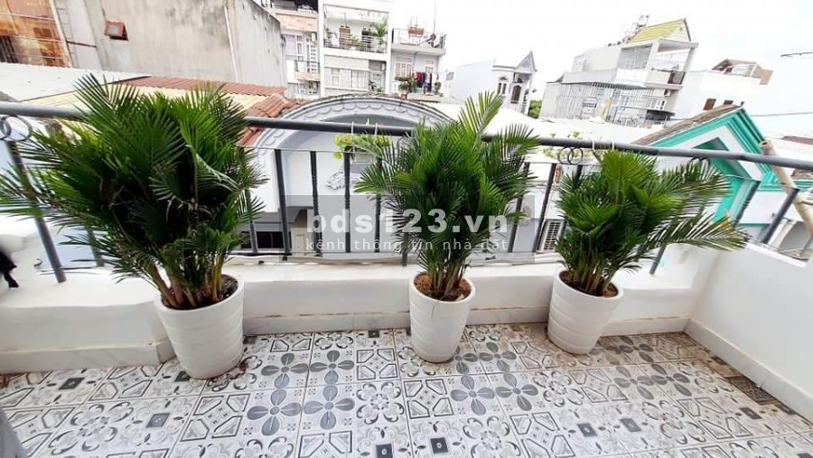 Siêu phẩm cực hiếm, Bán nhà mặt tiền đường Thoại Ngọc Hầu, Quận Tân Phú, giá chỉ 66 triệu/m2