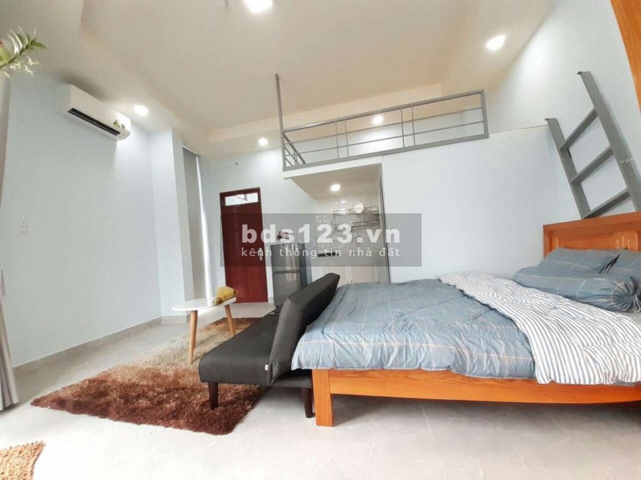 Cho thuê căn hộ rộng 40m2 ở Hoàng Hoa Thám Tân Bình