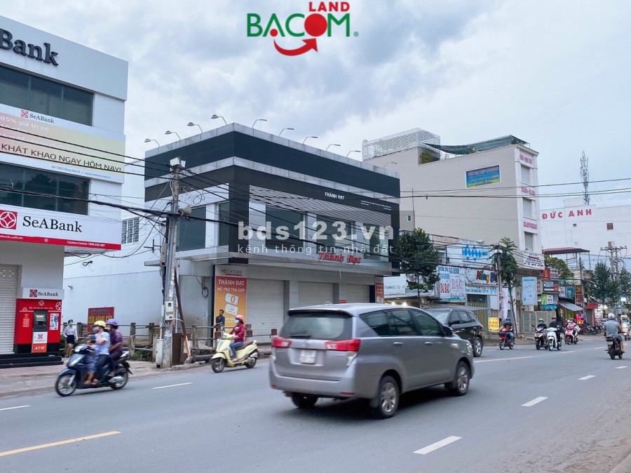 Cần bán nhà mặt tiền đường Đồng Khởi Tân Phong