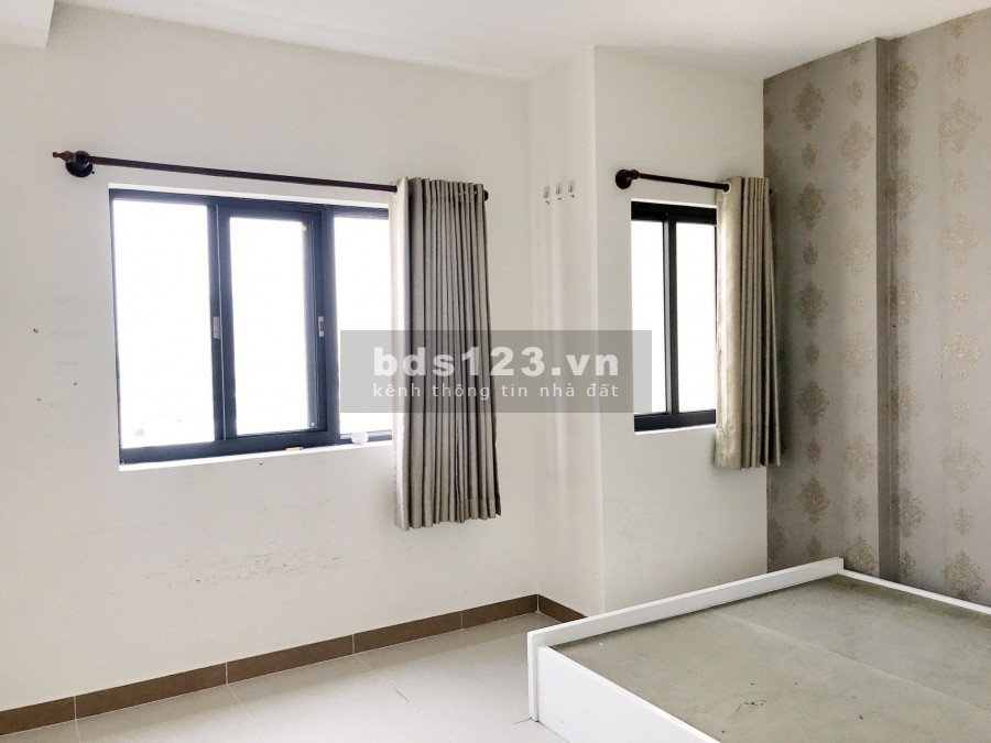 Cần bán CH Era Town, 2pn 67m2 nhà trống. Gía 1.62ty. LH 0902952207
