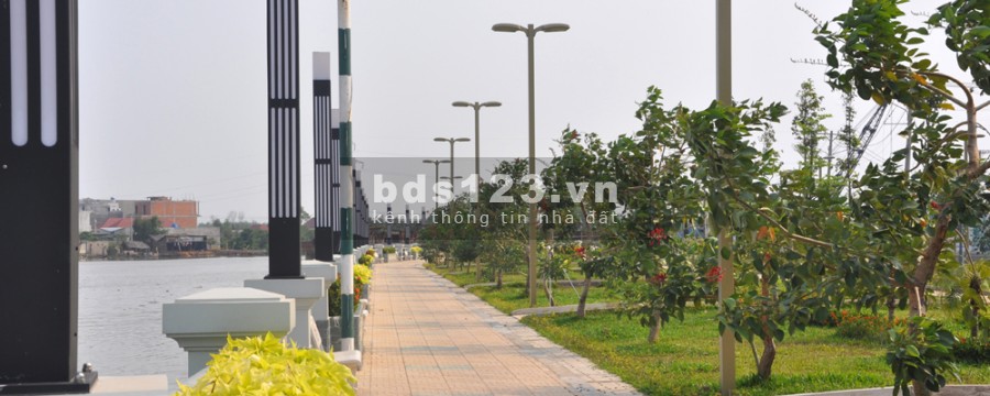 Cần bán CH Era Town 2pn 3wc full nội thất. Gía 1.85ty