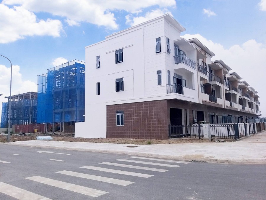 Chủ nhà cần vốn cân bán căn Shophouse 120m2 trục đường 26m phố đi bộ