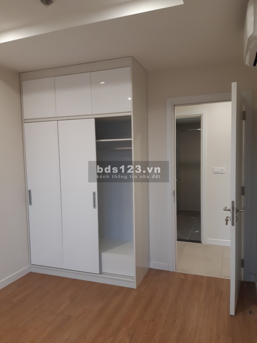 Chính chủ thay đổi chỗ ở cần bán gấp chung cư 3PN ( 101m2) Kosmo Tây Hồ.