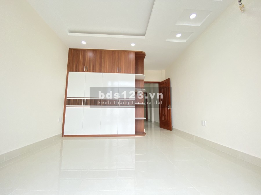 Bán nhà khu nhà ở Cao Cấp, QL13, KĐT Vạn Phúc, P.Hiệp Bình Phước, TP.Thủ Đức 7,5 tỷ